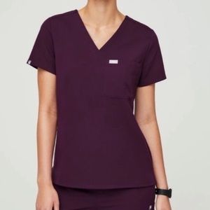 Figs Deep Purple Scrub Set